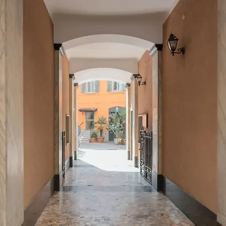 R Sterlizia House * Milão